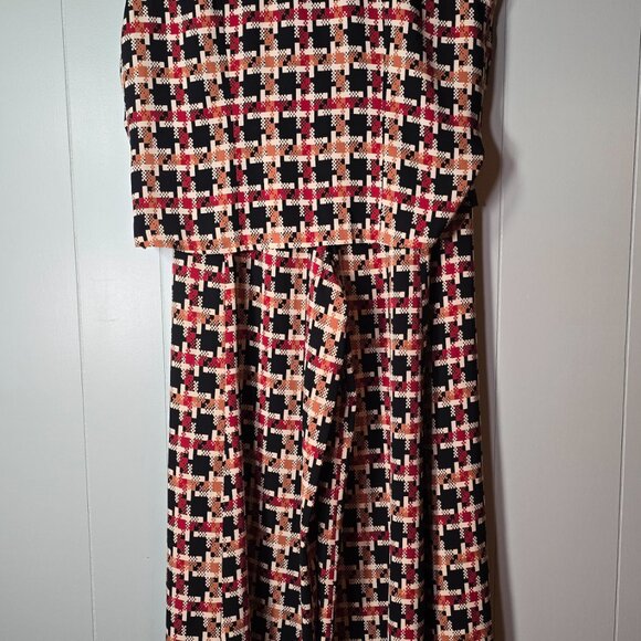 Fun Geometric Patterned Set - Picture 4 of 4